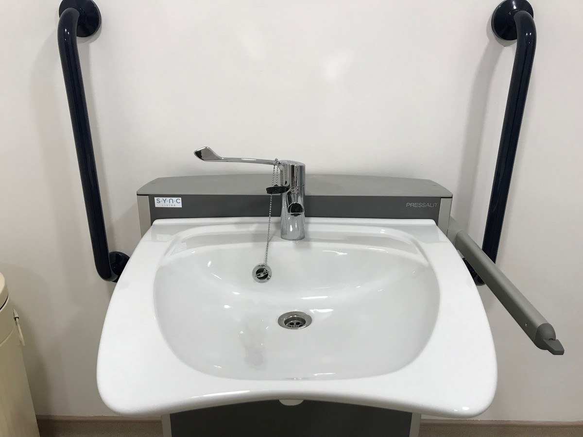 height adjustable wash basin