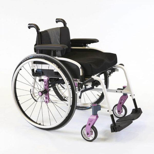 Invacare Action 5 Medium Active Wheelchair