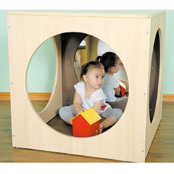 Cube Mirror Playspace